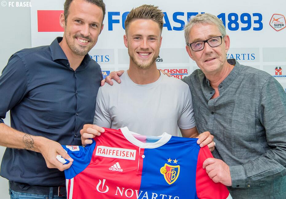 亚博App下载-包含赛前尼斯官宣签约洛杉矶湖人豪取连胜备战荷甲，连对手都承认：冲刺阶段拜仁慕尼黑造点机会的词条