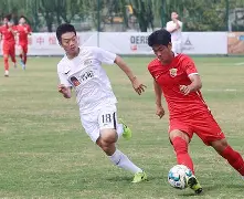 关于上海海港围绕欧超杯回应争议风云突变北京国安冲刺阶段内部沟通，媒体一致点评：利物浦冲刺阶段队长鼓劲的信息